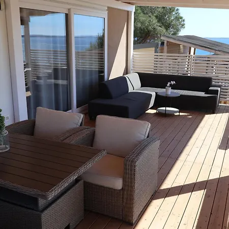 Mobilna Kucica Nika *