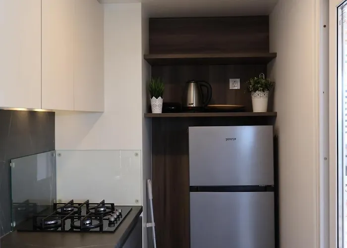 Camping Mobilna Kucica Nika *