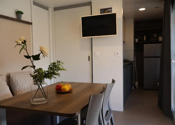 Mobilna Kucica Nika * Šimuni