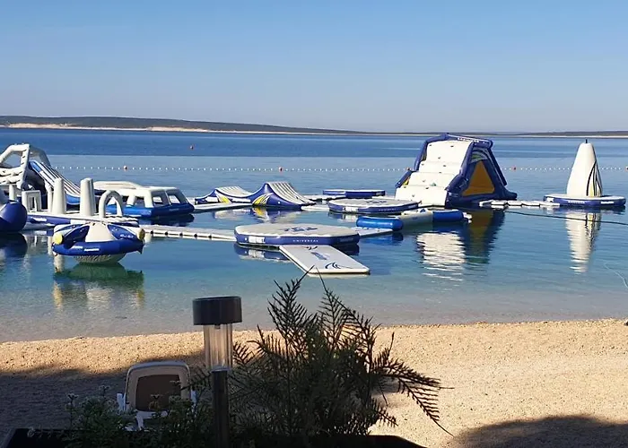 Mobilna Kucica Nika Кемпинг