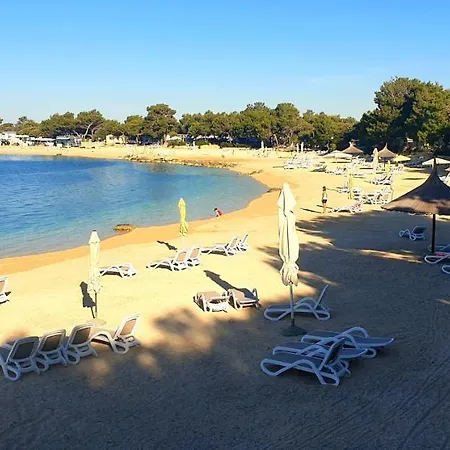 Mobilna Kucica Nika Campingplatz Šimuni